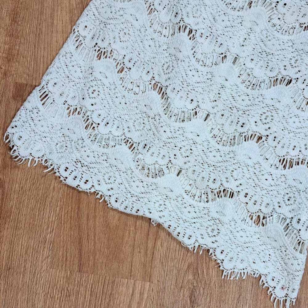 TRF Zara Collection Lace Top EUC Size Medium - Picture 2 of 7